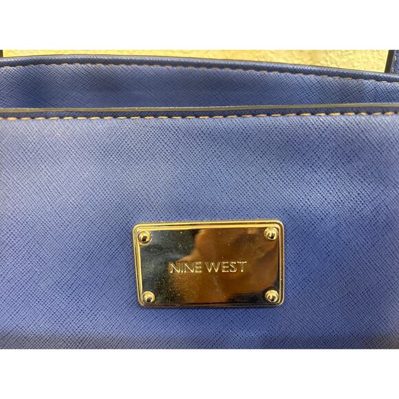 Nine West purse blue several compartments - Picture 2 of 10